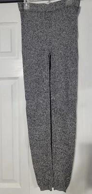 Gray stretched sleepwear pants, great for layers thermal protection, size S - Image 1 of 4