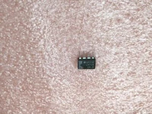 1 pieza LM709CN-8 NACIONAL SEMI IC DIP - STOCK EN EE. UU. - ENVÍO RÁPIDO - Imagen 1 de 1