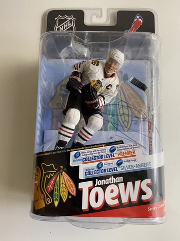 Autographed Jonathan Toews NHL McFarlane Series 24 Figure 2010. Not Signed Base Cover