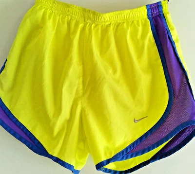 Pantalones cortos Nike para mujer - talla XS Foto 1 de 3