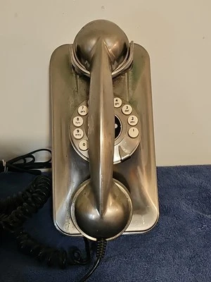 Telefone Grand Wall vintage retrô montado na parede com fio - Imagem 1 de 4