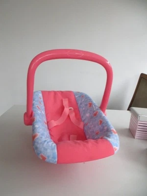 DOLLS' WORLD BABY DOLL CAR SEAT CARRIER - Image 1 of 4