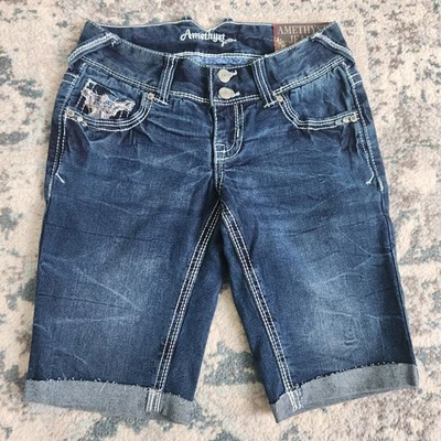 NWT Amethyst Jean Shorts Womens 0 Stretch Denim Distressed Blue Bermuda Low Rise - Image 1 of 4