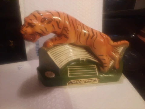 1973 LSU TIGERS EZRA BROOKS FOOTBALL BASKETBALL BASEBALL MASCOT DECANTER. Mizzou Cover