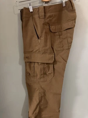 Pantalones tácticos Under Armour Storm para mujer talla 12 Rip-Stop 100 % poliéster  Foto 1 de 4