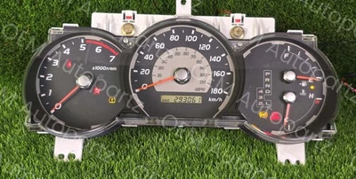 Medidores de velocidad de cuadro de instrumentos Toyota 4runner 2004-2005 OEM usados Foto 1 de 4