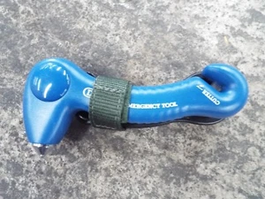 Land Rover Defender Wolf Notfall Fluchthammer & Sicherheitsgurtschneider - Bild 1 von 5