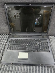 J716 Toshiba L350-203 Satelliten-Laptop, Ersatzteile oder Reparatur-Laptop lässt sich nicht einschalten  - Bild 1 von 10