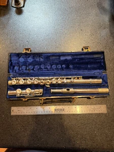 KING Cleveland Student Flute w/ Hard Case Serial 374904 Vintage 1960's - Picture 1 of 24