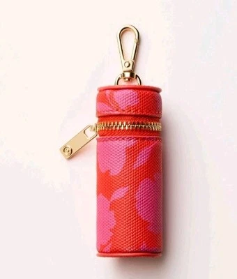 NUEVO CON ETIQUETAS Lona Kate Spade Target Rojo Rosa Floral Lápiz Labial Bolso Dije En Mano Foto 1 de 3