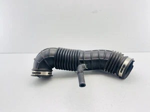 06-09 Saturn Sky 2.4L Air Intake Box Tube Pipe Hose OEM - Picture 1 of 6