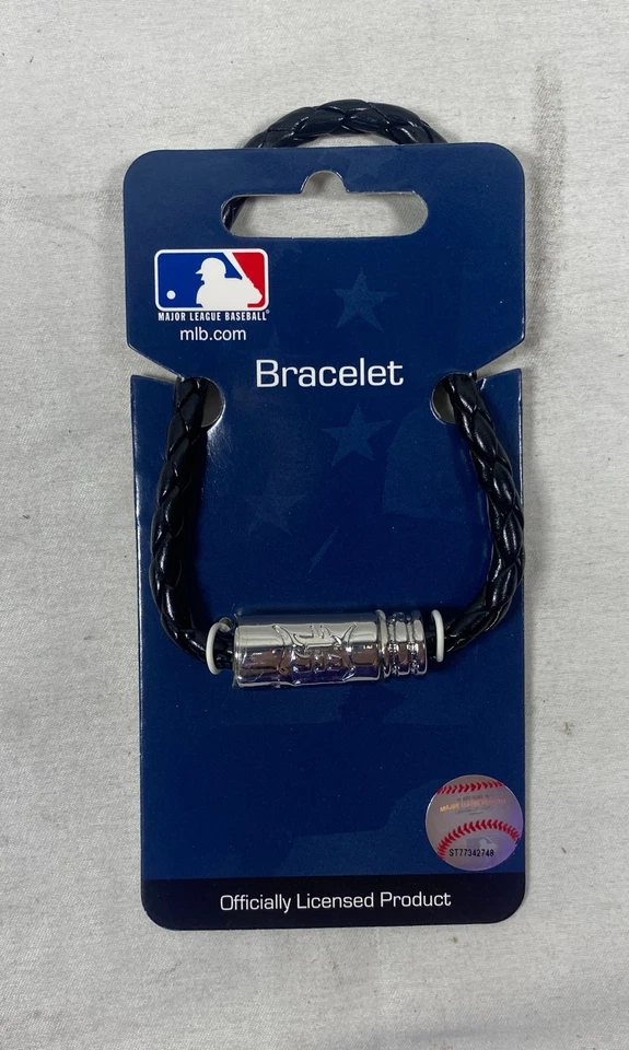 Lot of 15 - MLB Official Detroit Tigers Magnetic Bracelet 101420 - NEW - Image 1 of 4