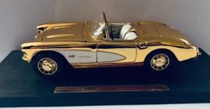 Road Signature - 1957 Chevrolet Corvette Gold Edition - Car on Base - Light Wear - Picture 1 of 18
