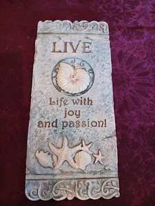 wall plaque decor - Picture 1 of 2