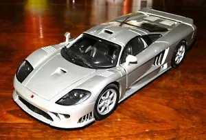 Saleen S7 auto pressofusa scala 1/18 motore argento max ottime condizioni - Foto 1 di 6