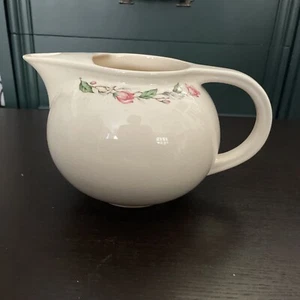 **UNIVERSAL CHINA 80 OZ ROSES WATER BALL ICE LIP PITCHER VINTAGE-US12-R - Picture 1 of 3