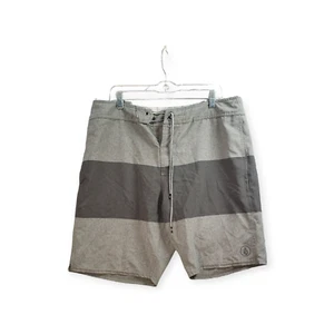 Volcom Men's Hybrid Swim Trunks Beach Shorts Size 36 x 10 In Gray Striped - Picture 1 of 16