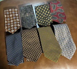 Lotto di 8 cravatte in seta da uomo firmate multicolore marchi misti #46 - Foto 1 di 8