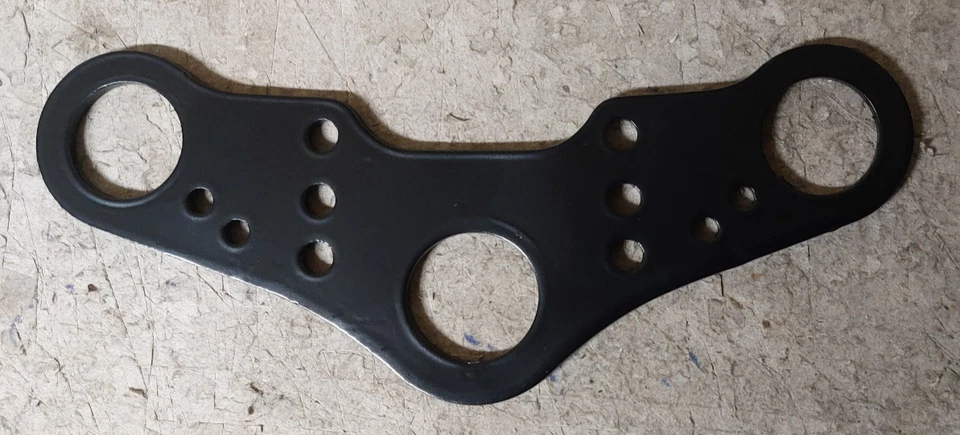 BMW R100 R80 R75 R60 Gabelbrücke oben, neu beschichtet "3 - 2" - Bild 1 von 1