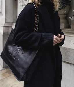 Authentische Chanel Jumbo XL Einkaufstasche zeitlos klassisch CC schwarz Lammleder - Bild 1 von 18