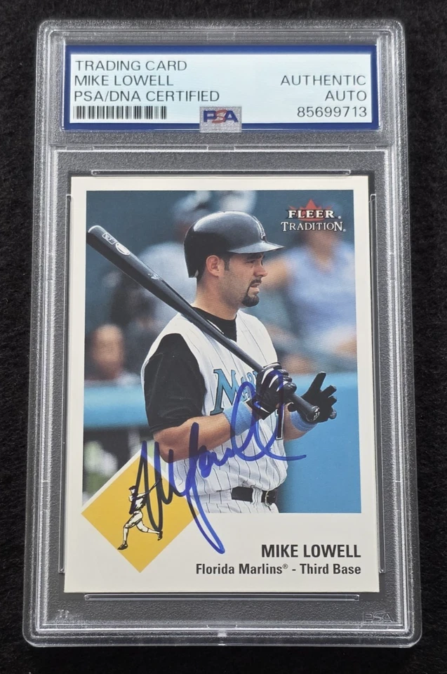 2003 MIKE LOWELL Signed Fleer Baseball Card-YANKEES-FLORIDA MARLINS-PSA - Image 1 of 4