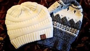 Lot Of 2-Winter Ladies Beanies C.C. AND American Eagle Outfitters - Picture 1 of 5