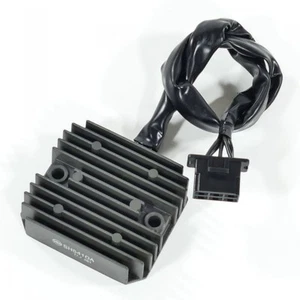HONDA CBR125 CBR125R JC39 regulador de alternador rectificador regulador solo 10181 km - Imagen 1 de 5