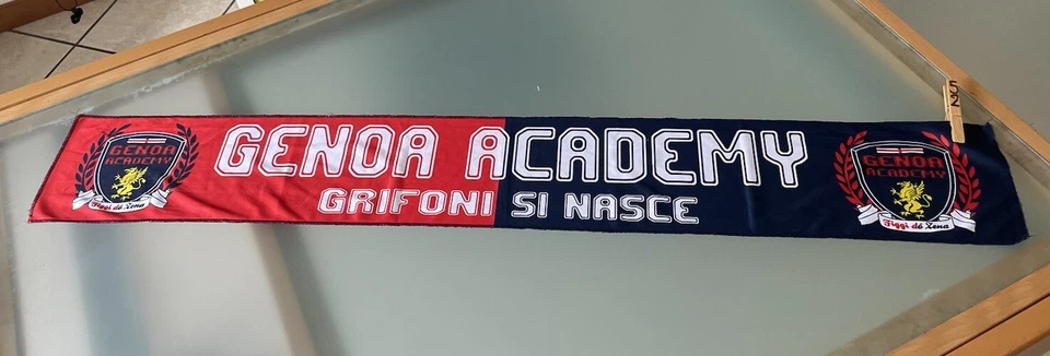 52- Sciarpa Calcio GENOA ACADEMY Originale Collezione Calcio GRIFONI SI NASCE - Immagine 1 di 1