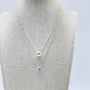 2-teiliges Lagenlook Halskette Set Damen silberfarbene Kugel & blauer Solitär verstellbar - Bild 1 von 9