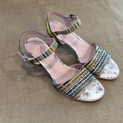 L'Artiste Spring Step Madelyn Sandals Women 8.5 EU 39 Leather Stacked Block Heel - Image 1 of 4