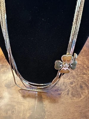 COLAR VINTAGE CHRISTIAN DIOR TOM DOURADO PINGENTE FLOR STRASS FEITO NA ALEMANHA - Imagem 1 de 4