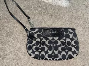 COACH Clutch Hand Bag Wristlet Logo Canvas Black - Picture 1 of 5