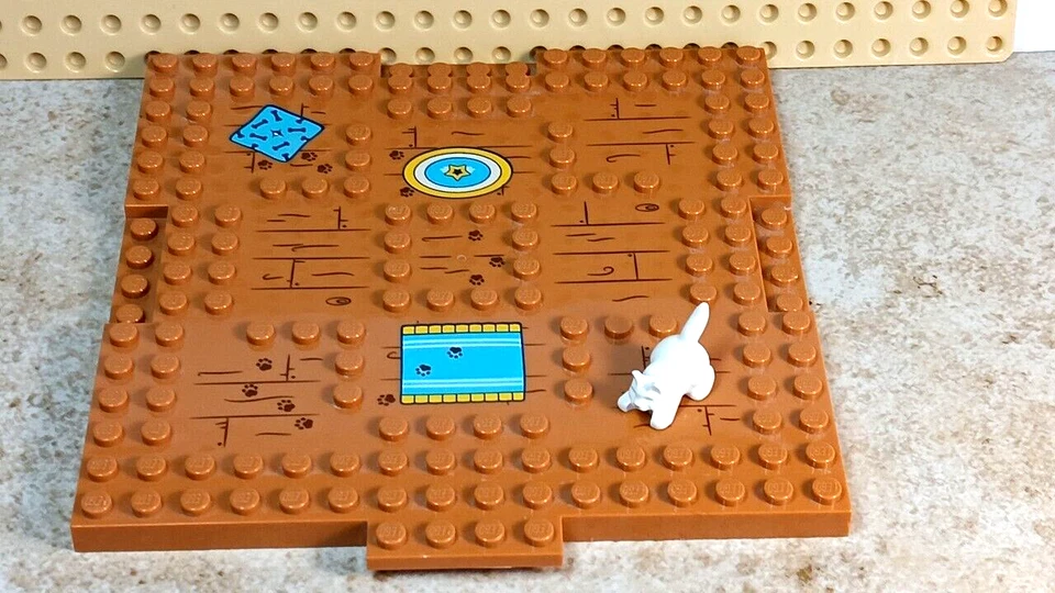 LEGO Wood Plank House Floor Plan Printed Paw Prints FREE CAT Rugs BUILD HOUSE - Image 1 of 1
