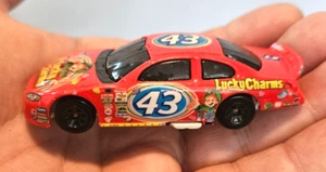 Hot Wheels 2011 Intrepid Lucky Charms 43 Nascar lose Diecast Got Lucky viel - Bild 1 von 5