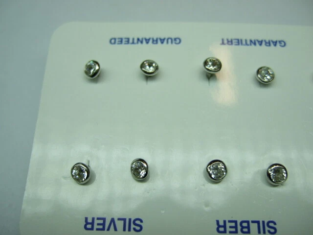 ORECCHINI IN ARGENTO 925 PUNTO LUCE TONDO VARIE MISURE (NCO0112,114,115,116,113) - Immagine 1 di 1