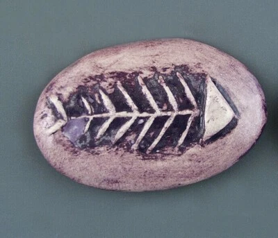 ARTISAN MADE CERAMIC BUTTON WITH SOUTHWEST DESIGN - Image 1 of 4