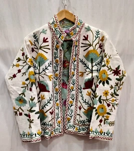 White Reversible Cotton Suzani Hand Embroidery Jacket Coat, Women Wear Winter - Picture 1 of 11