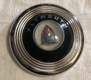 1946~1948 PLYMOUTH HORN BUTTON - Picture 1 of 5