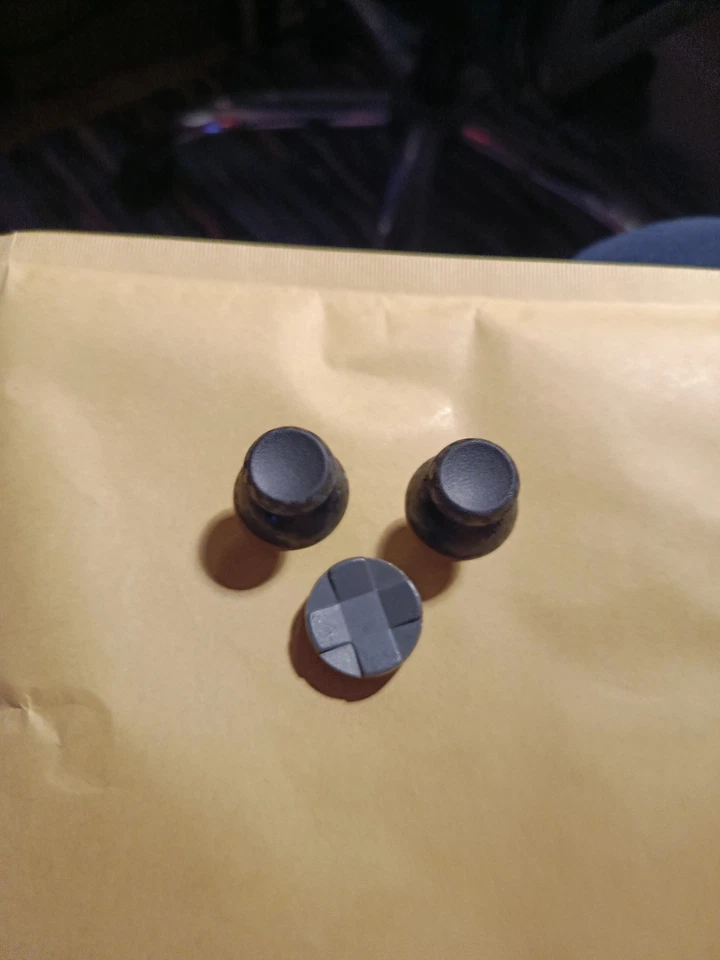 SCUF Instinct Pro Wireless Xbox Controller two thumbsticks + gray cross - Image 1 of 1