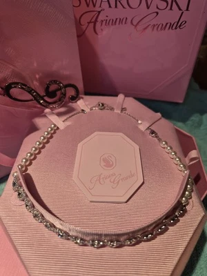 Gargantilla de tenis Swarovski Ariana Grande, perla de cristal, corazón con encanto de nota musical Foto 1 de 4