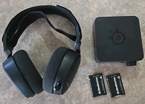 🔥 STEELSERIES ARCTIS PRO WIRELESS GAMING HEADSET w/ DAC for PC PS5 PS4  - Picture 1 of 5