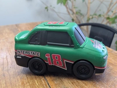 Ertl #18 Bobby Labonte 2000 baterías interestatales coche push & go juguete verde vintage Foto 1 de 4