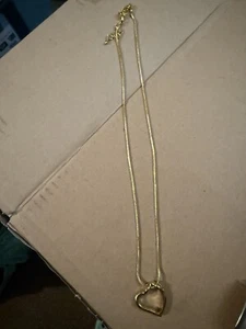 Costume Gold Chain And Heart - Picture 1 of 1