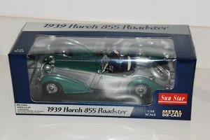 Sun Star 1/18 scale 1939 Horch 855 Roadster Die Cast Car New Silver and Green - Picture 1 of 4