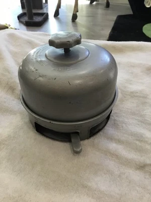 BMW Airhead R50 R50/2 R60 R60/2 OEM Knecht Air Filter Housing - image 1 of 4