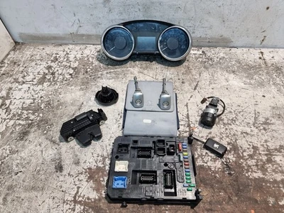 Peugeot 3008 ECU Kit Speedo Fuse Box Ignition Switch Door Lock Set 2012 MK1 T84 - Image 1 of 4