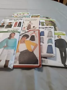 Lot of 10 Simplicity Sewing Patterns, Misses Small Sizes, cut and uncut - Picture 1 of 1