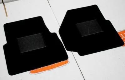 TDCI Par de Alfombrillas Delanteras Ajuste Land Rover Defender 90 110 2.2 2.4 Foto 1 de 4