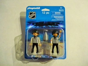 Playmobil - 5070 - NHL Schiedsrichter mit Pokal Eishockey Referees with Cup RAR - Picture 1 of 1