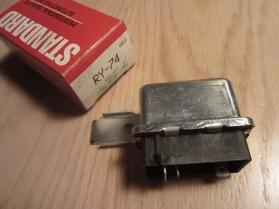 Chrysler Dodge Plymouth 1986 87 88 CA embrague relé de control 5233601 Foto 1 de 3